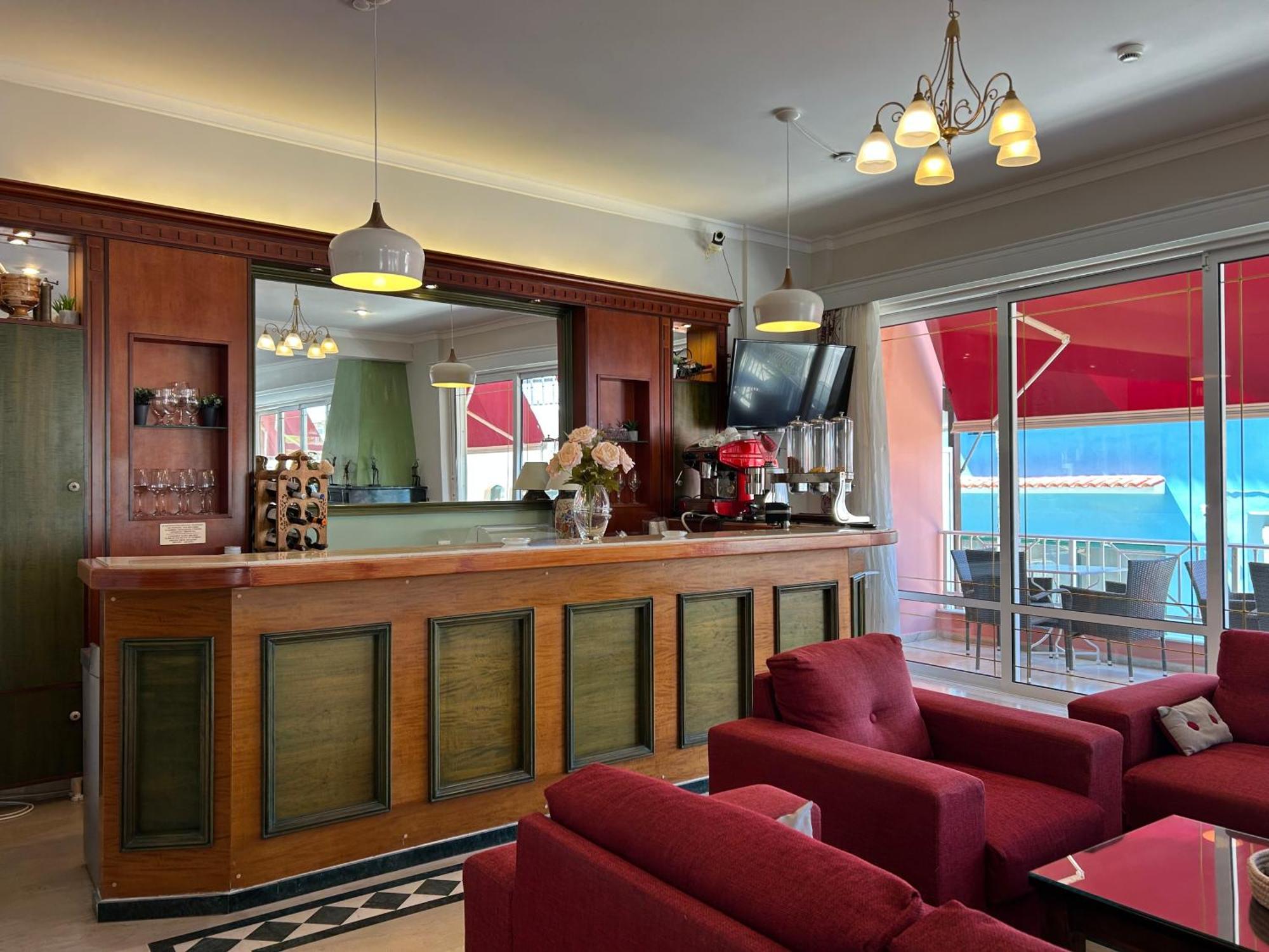 Brati Ii Hotel