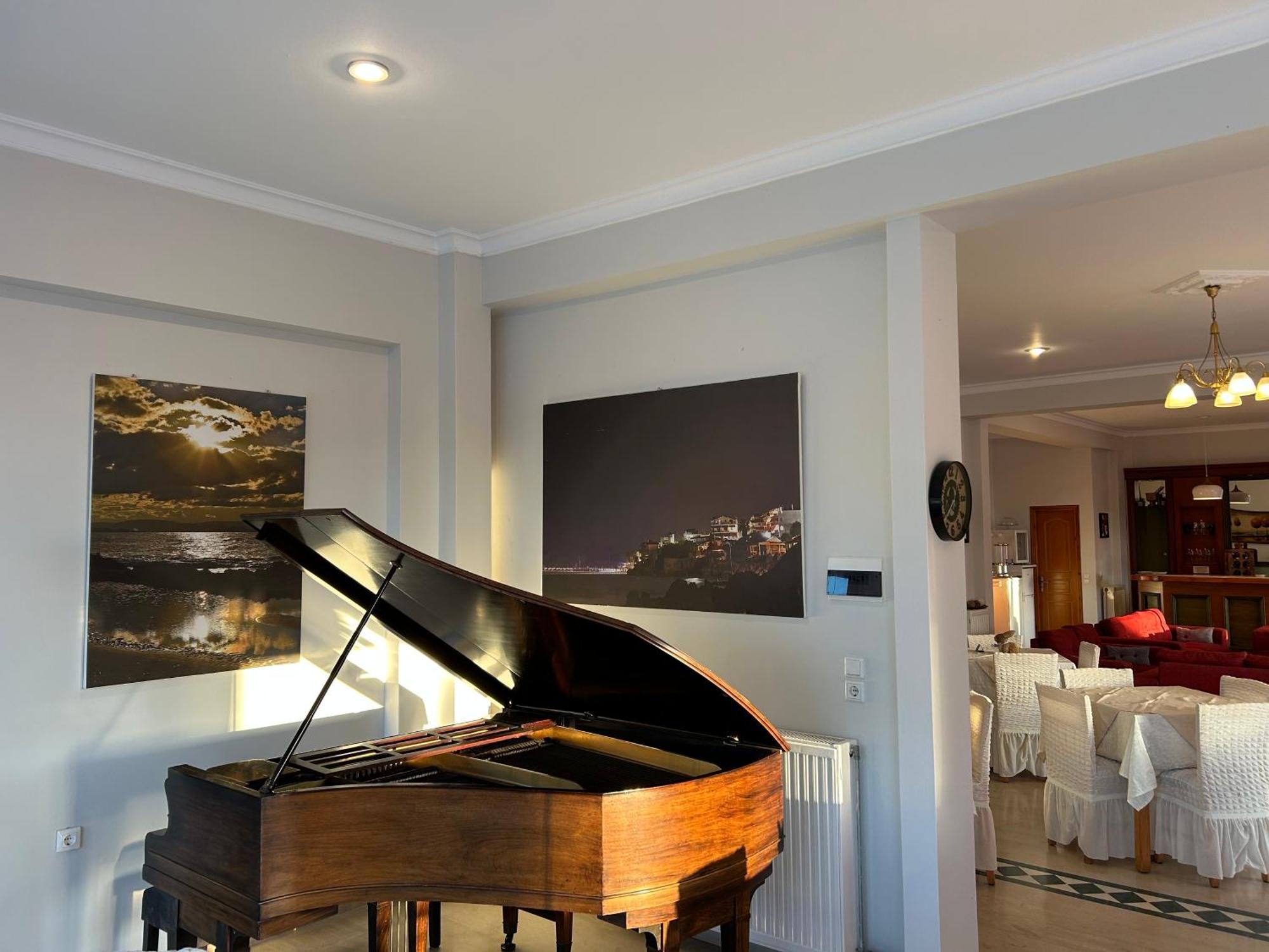Brati Ii Otel 2*
